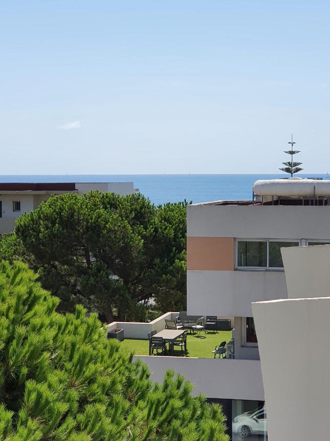 سا لُرون دو فار Superbe Appartement Plage Saint-Laurent Du Var المظهر الخارجي الصورة